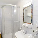 Hotel Ambiente 3*